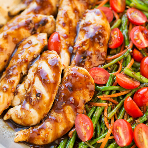 Balsamic Chicken with Green Beans and Tomatoes